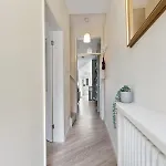 Pass The Keys Stunning 3-bed Retreat In The Heart Of York