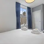 Pass The Keys Stunning 3-bed Retreat In The Heart Of *