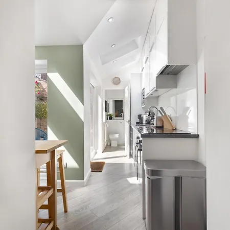 Pass The Keys Stunning 3-bed Retreat In The Heart Of Feriehus York