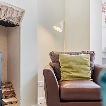 Pass The Keys Stunning 3-bed Retreat In The Heart Of