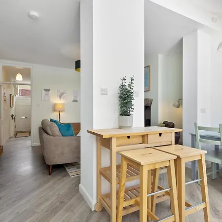 Pass The Keys Stunning 3-bed Retreat In The Heart Of Prázdninový dům
