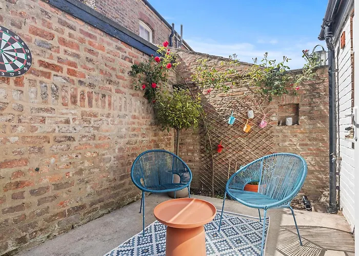 Pass The Keys Stunning 3-bed Retreat In The Heart Of Ferienhaus *